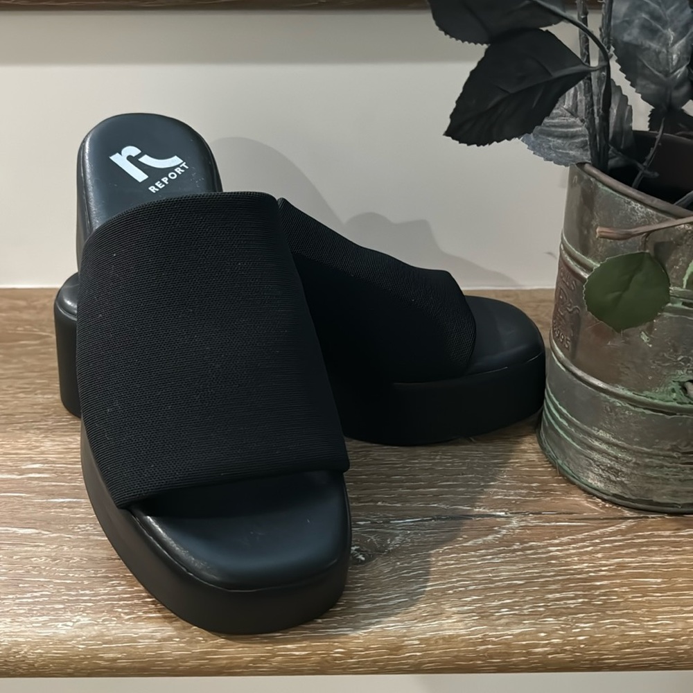 90s Y2K chunky platform sandals